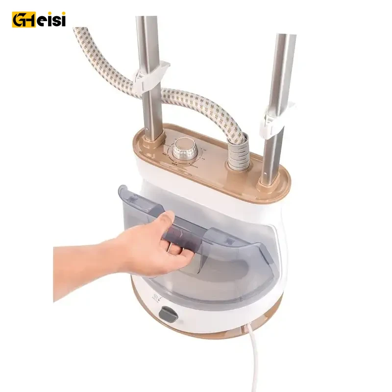 مخزن اتو بخارگر 2400 وات بلک اند دکر مدل GST2400