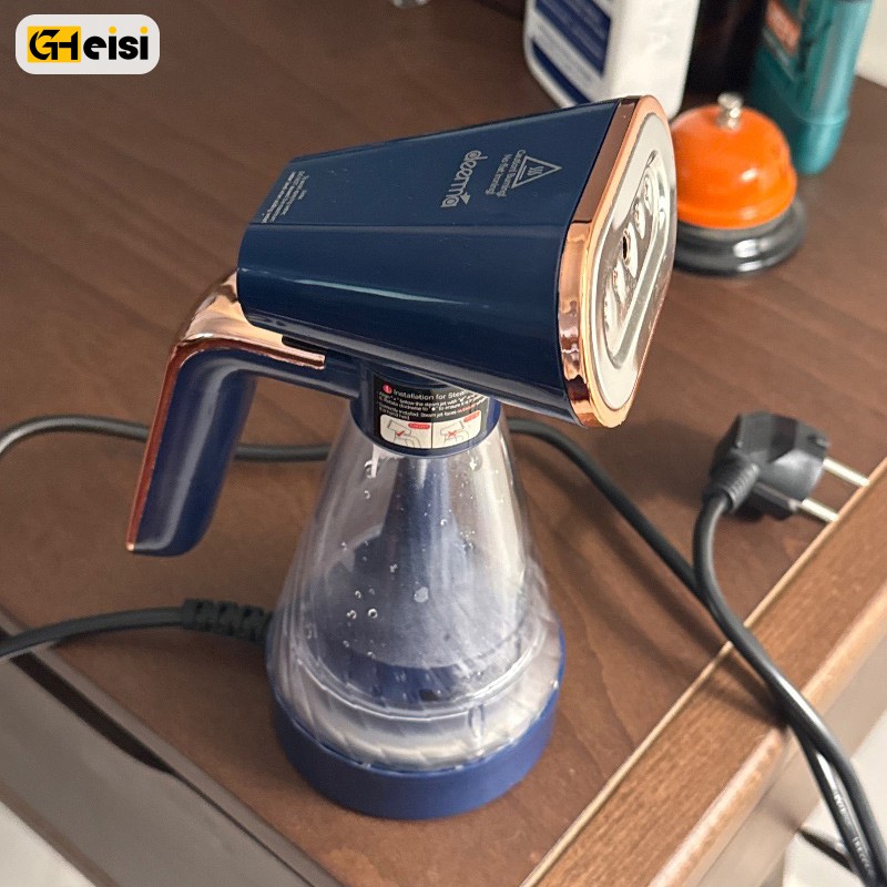 نمای جانبی اتو بخارگر 600 وات درما شیائومی مدل DEM-GT10W