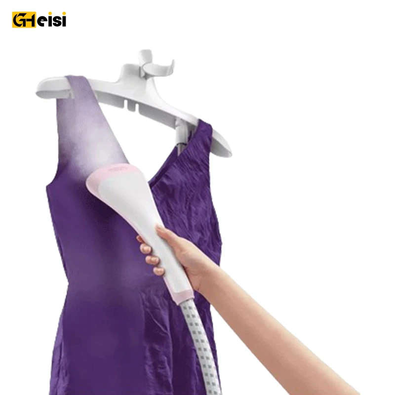 اتوکشی لباس بنفش زنانه با بخارگر دستی فیلیپس مدل GC484